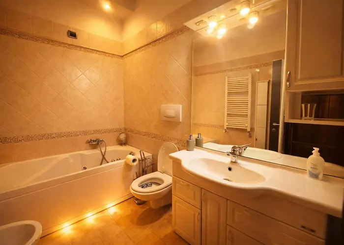 Excellent Palace Roma