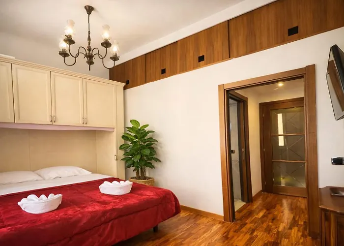 Guest house Excellent Palace
